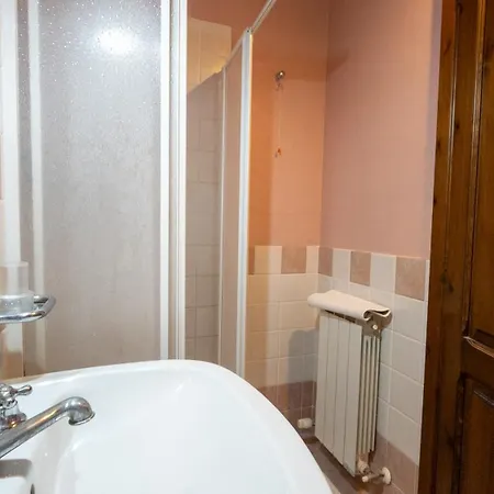 Hotel Laghi Di Faldo Montone (Umbria)